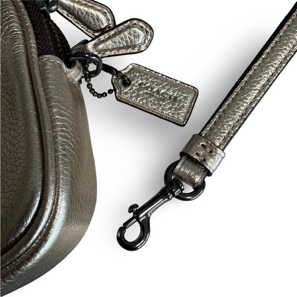 Coach Camera Bag Convertible Clutch Sadie Pebble Leather Cross Body Gold | 59952 - Picture 12 of 15